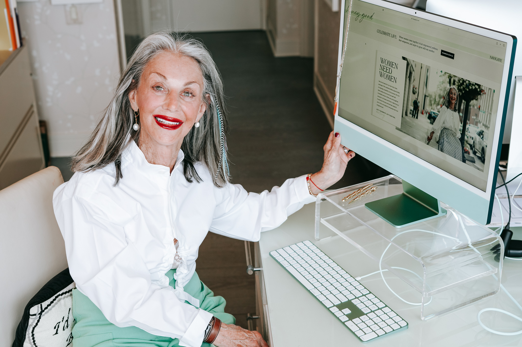 Honey Good at her computer being positive and enjoying her positivity and older Instagram