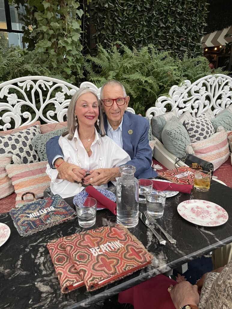 Honey And Shelly Good dining outside